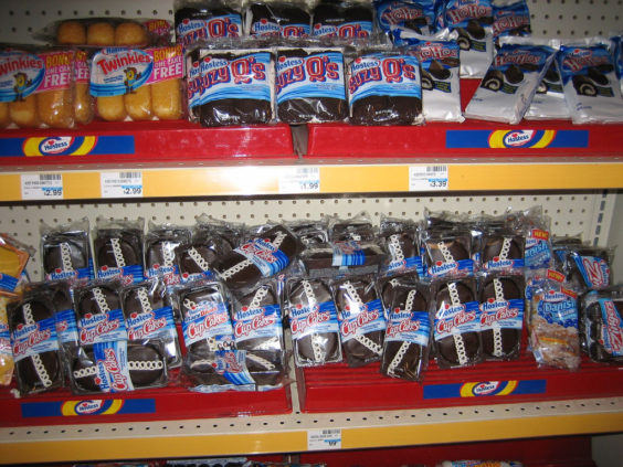 Supermarkets Prepare for One Last Twinkie Stampede