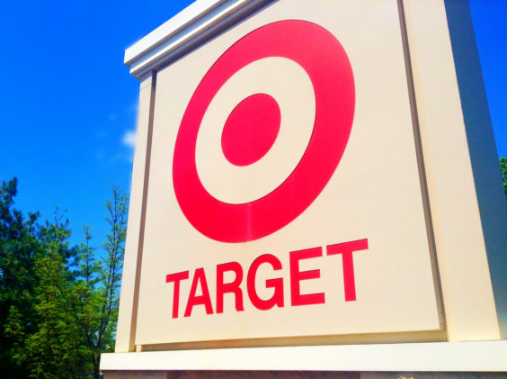 Why Walmart Doesn’t Really Beat Target on Prices