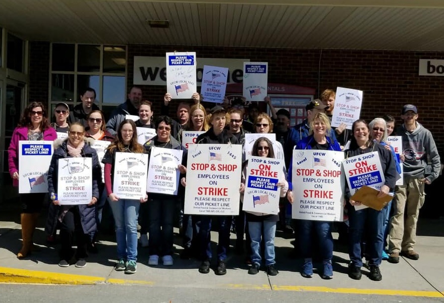 Strike! Here’s What Happens When 31,000 Grocery Workers Walk Out
