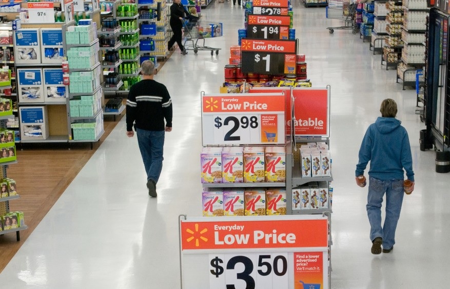 Walmart Wants to Help You Lose Weight, By Making You Wander Around Its Stores